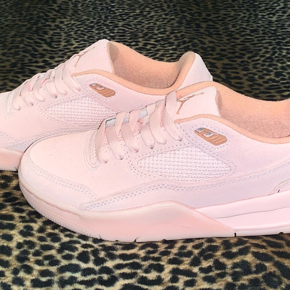 Jordan 4 RM - Picture 2 of 6